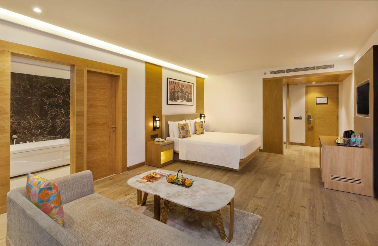 Country Inn Premier Amritsar, 10 Min From Golden Temple Zewnętrze zdjęcie